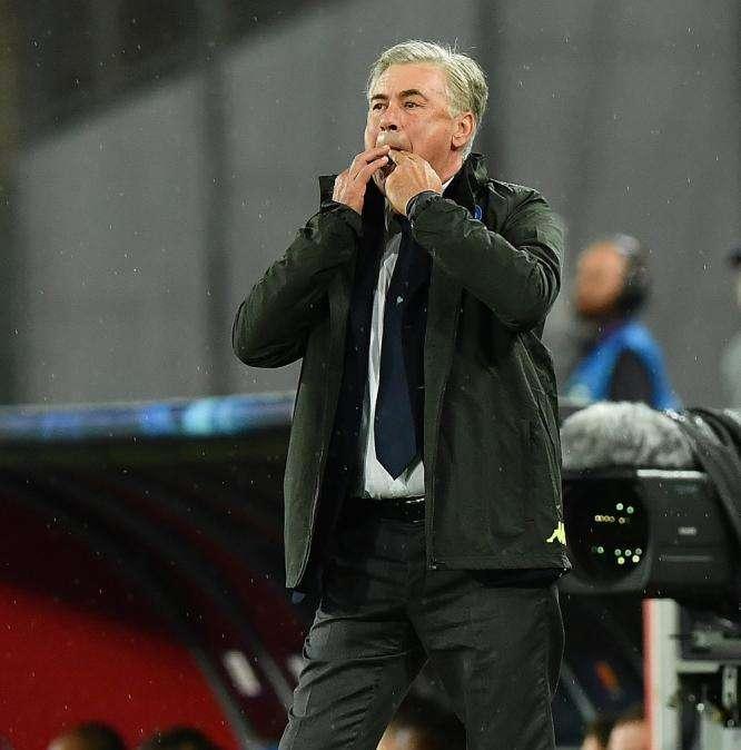 Ancelotti predica prudenza: "Ci aspettano partite impegnative, momento determinante per il prosieguo della stagione"
