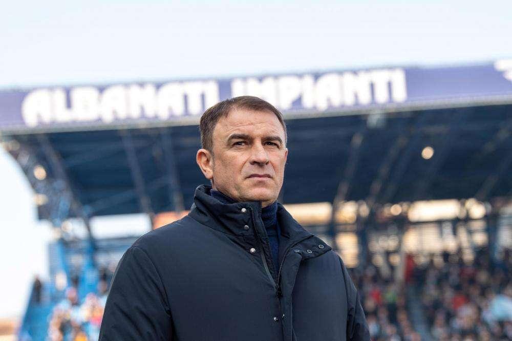 Cagliari, addio a Di Francesco arriva Semplici: manca solo l'ufficialità