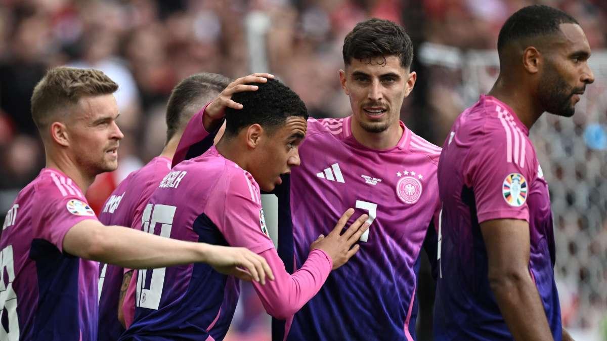 La Germania batte 2-0 l'Ungheria di Rossi: qualificazione in cassaforte