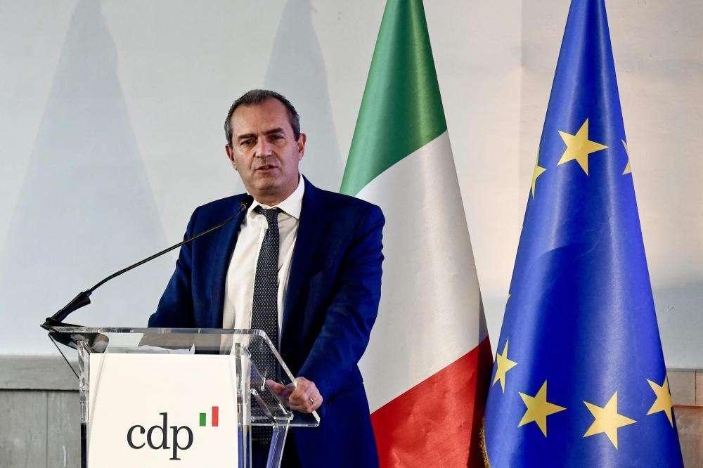 L'augurio di De Magistris: "Speriamo che questa vittoria sia inizio della ripresa"