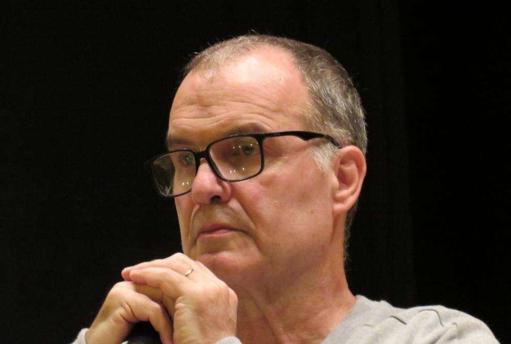 "Pagate prima gli stipendi agli altri dipendenti": il gran gesto di Bielsa e dei calciatori del Leeds