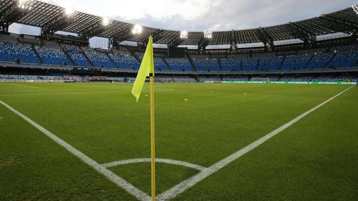 SSC Napoli sui social: "Giocheremo spinti da voi, sentiremo il grido anche di chi non ci sarà!"