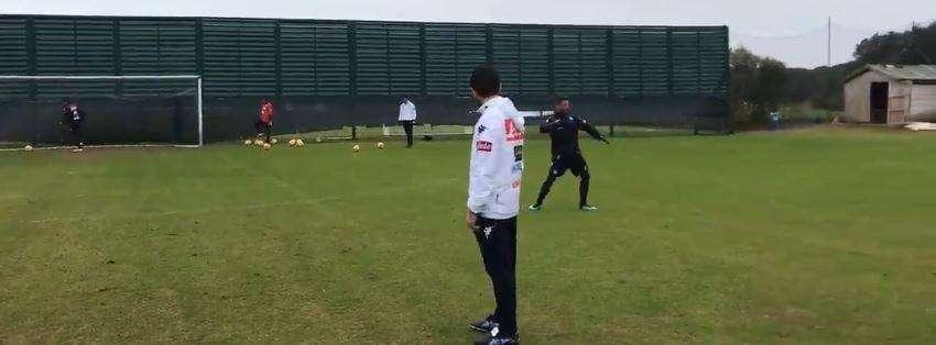 VIDEO - Mertens, che gol in allenamento! E l'esultanza è ancor più bella