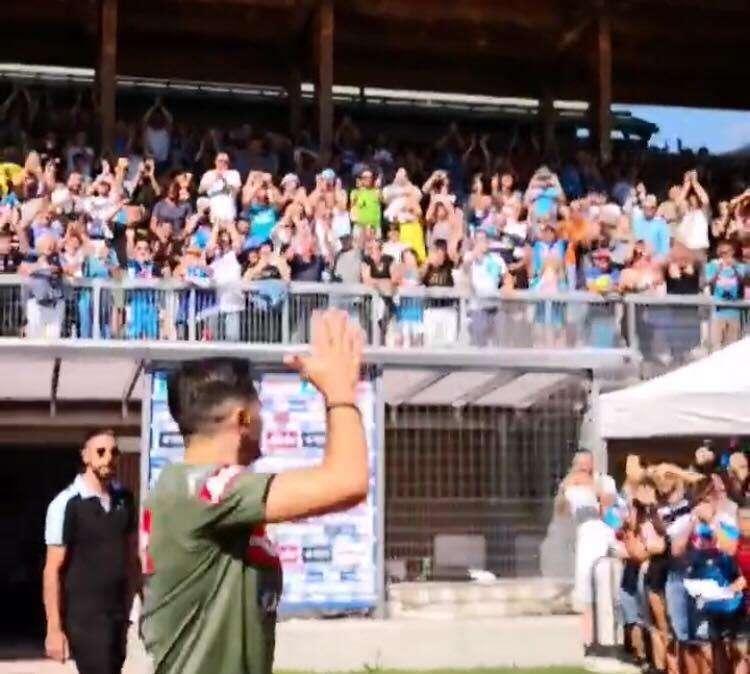 RILEGGI LIVE - Dimaro, Day 9: ovazione per Insigne e Manolas, pienone a Dimaro. A parte Inglese