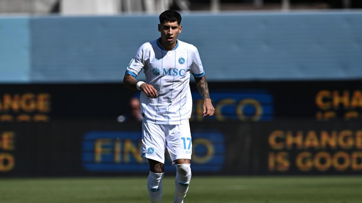 Olivera primo nazionale in campo: Uruguay ko 3-1 col Giappone