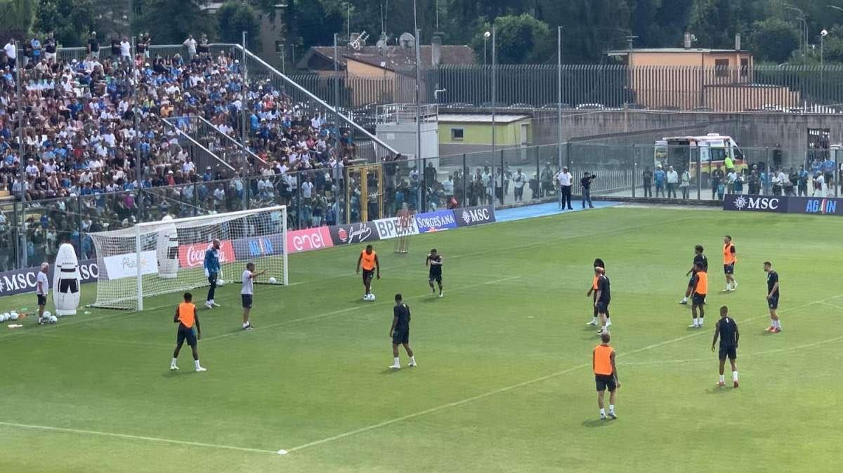 Castel di Sangro, day 14: seduta mattutina, esercitazione tattica e partitelle. Buongiorno in parte in gruppo 