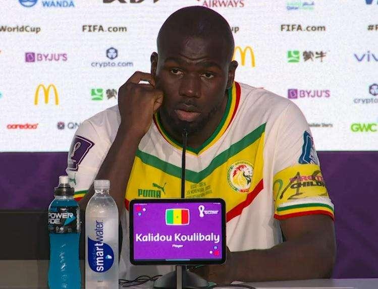 Koulibaly cuore d'oro: "Mi dispiace tanto per Ischia, gli dedico il gol e gli mando tanta forza"
