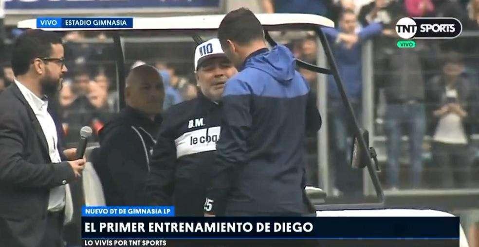 Maradona spinge il Gimnasia: "Squadra eccezionale, darò tutto per la salvezza"