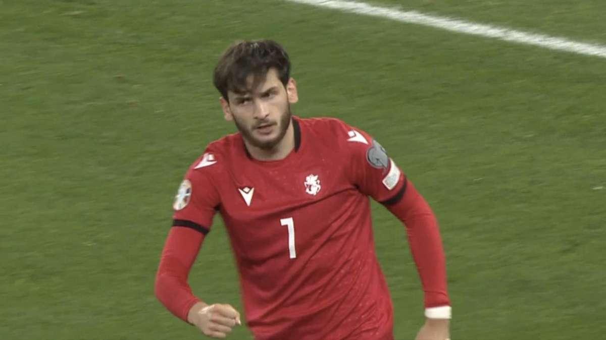 Che beffa per Kvara! Non basta la doppietta, la Georgia si fa riprendere dalla Scozia al 92’ 