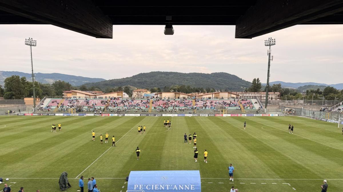 Diretta Napoli-Aris Salonicco, pre-partita: attesa per la formazione e per la presentazione ufficiale della squadra