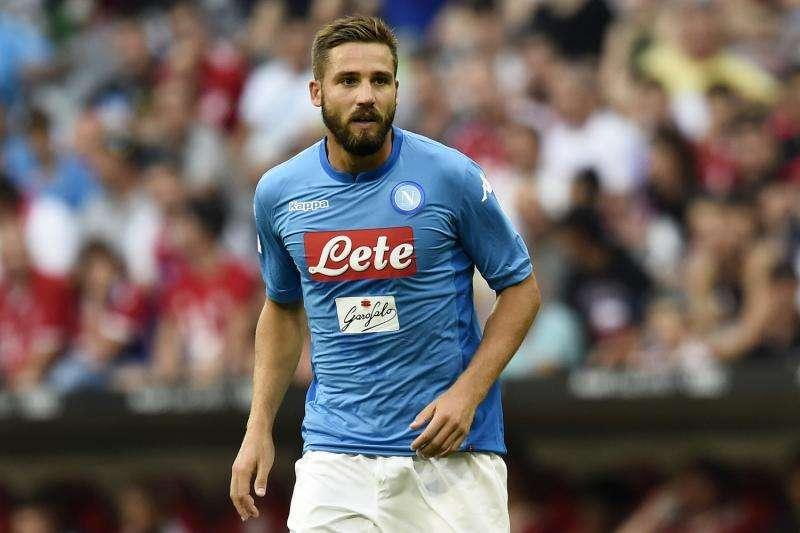 Cagliari, allenamento mattutino: Pavoletti e Farias lavorano parzialmente col gruppo, riposa Cossu