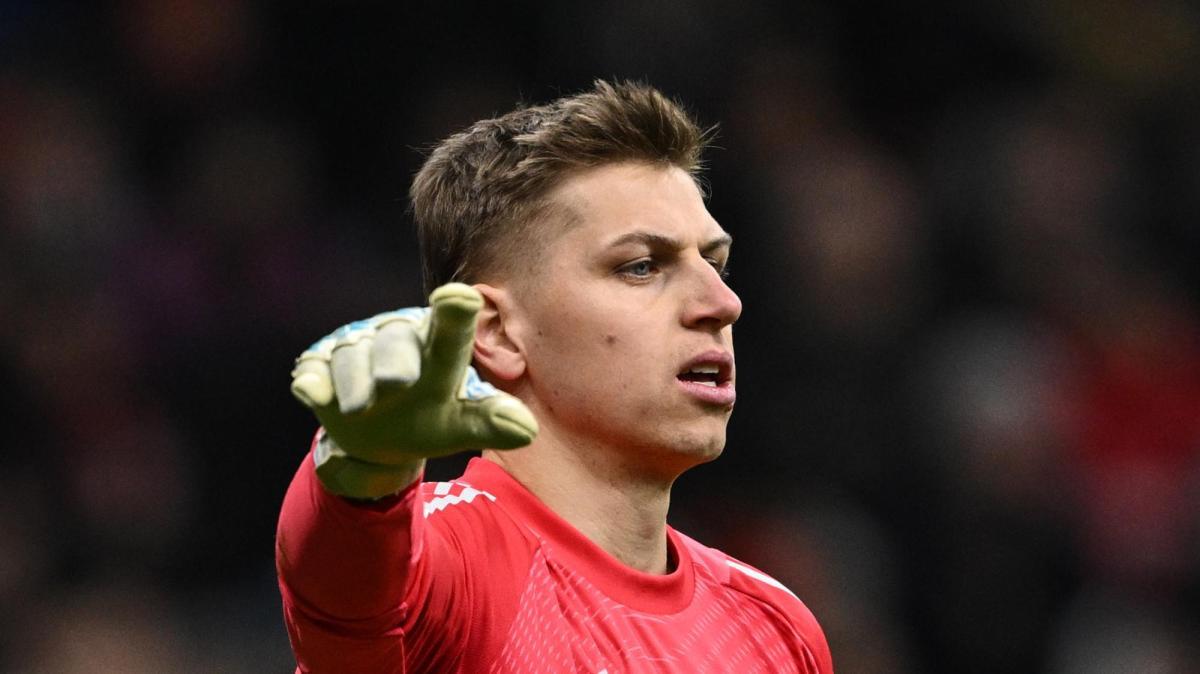 Calciomercato Napoli, tentativo vano per Butez: resta al Como, firmato il rinnovo 