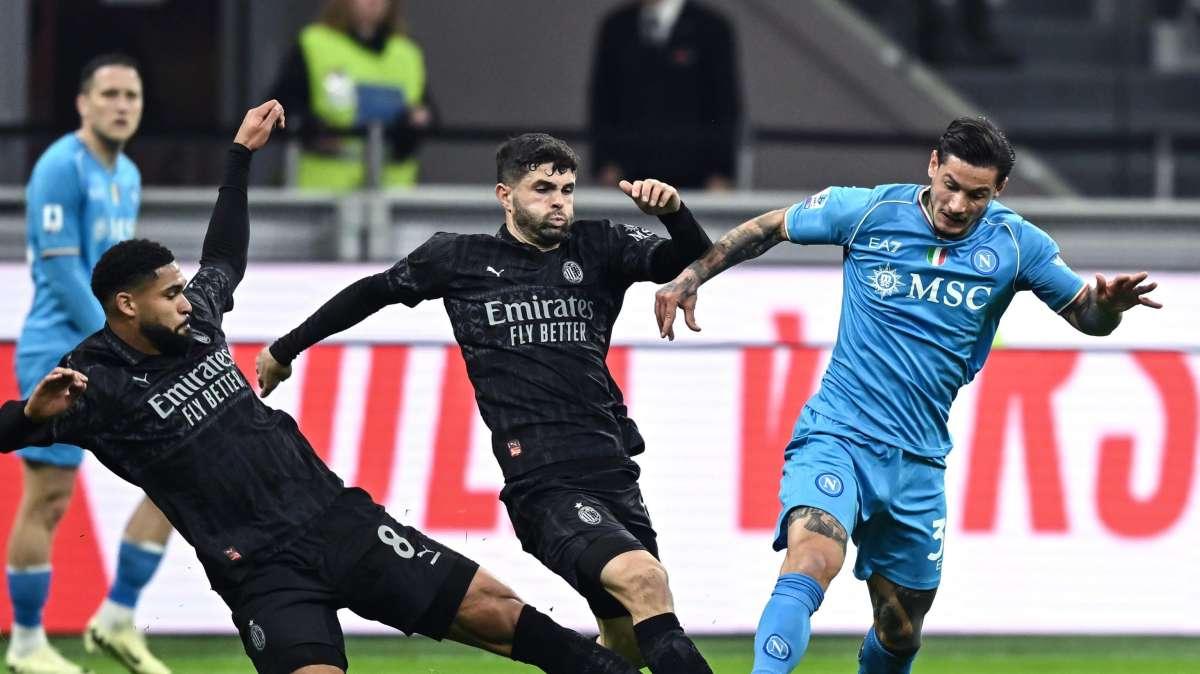 Sportitalia - Mario Rui squalificato, tocca a Mazzocchi. Possibile coppia Ostigard-Juan Jesus
