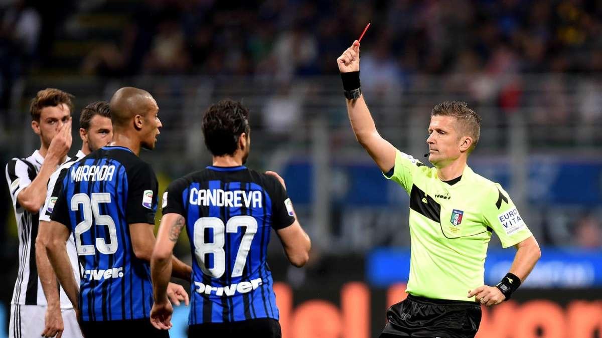 La devastante verità che emerge guardando il contatto Pjanic-Rafinha