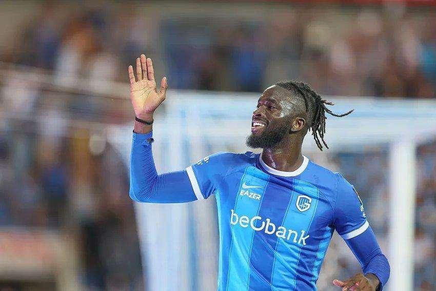 Spunta Arokodare per l’attacco! Romano: “Contatti Napoli-Genk, la valutazione”