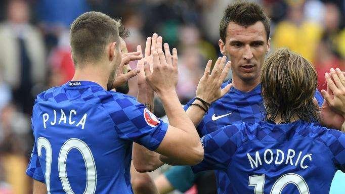 Sky - Accordo Napoli-Dinamo, ma Pjaca vuole solo Milan o Juve. Non è una questione d'ingaggio