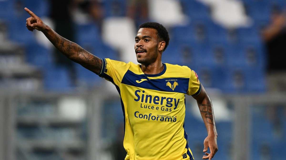 Sky - Ngonge a prescindere dal rinnovo di Politano: il Napoli riflette su Lindstrom