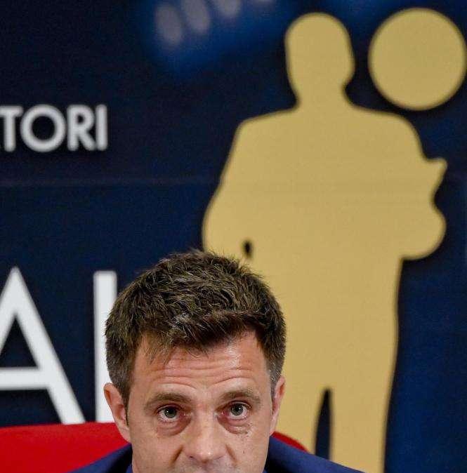 Incontro Var, Rizzoli ribadisce: "Proteste soltanto dal capitano, bisogna evitare proteste dei compagni"
