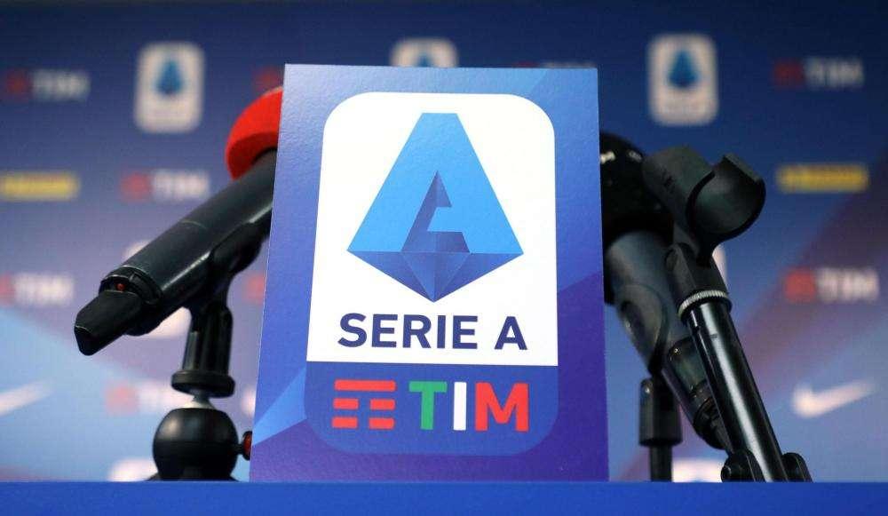 Diritti tv, la Lega risponde a Sky: "No a comportamenti che possano turbare l'asta"