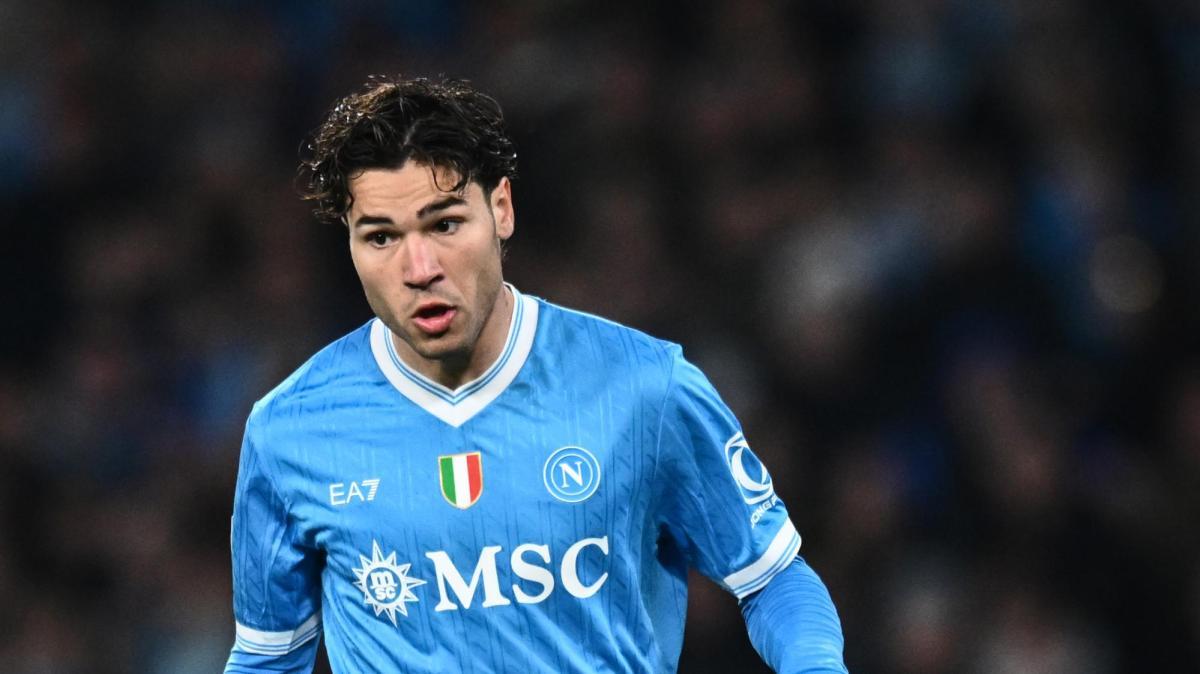 Il Como perde Nico Paz? Può tornare su Vergara: il Napoli ha fissato il prezzo