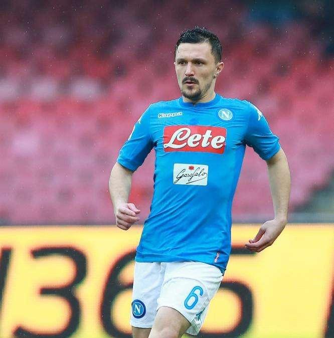 Cragno subisce la manita, capolavoro di Mario Rui su punizione per il 5-0 azzurro