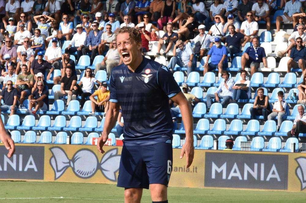 Lazio, l'ambizione di Leiva: "Vogliamo ripresa per giocarci lo Scudetto"