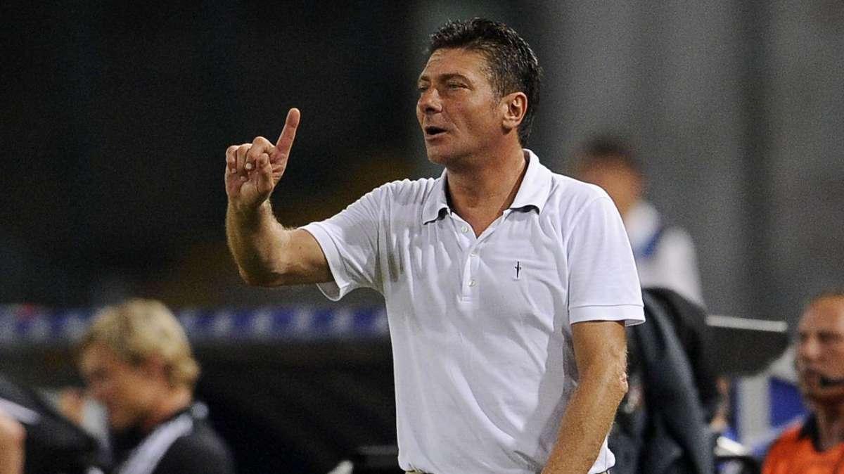 Mazzarri Pazzo furioso: vuole tre rinforzi! De Laurentiis pensa ad altro, Bigon deve darsi una mossa. Ma i nomi nuovi...