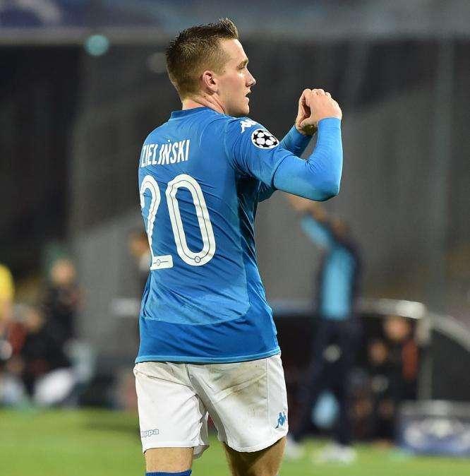 Raddoppio meritato del Napoli al 24': Zielinski sul filo del fuorigioco firma il 2-0!