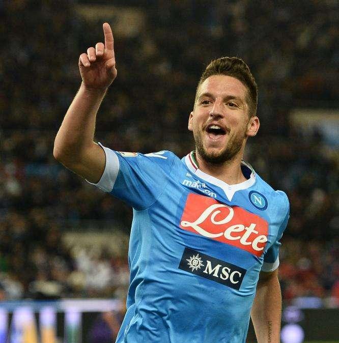 Oggi Avvenne - SSC Napoli ricorda: "Il 30 ottobre del 2013 la prima rete in azzurro di Mertens