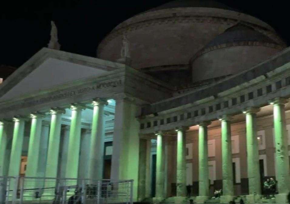Capodanno a Napoli, già pronto il programma in 4 notti nel ricordo di Pino: da Berté a Da Vinci