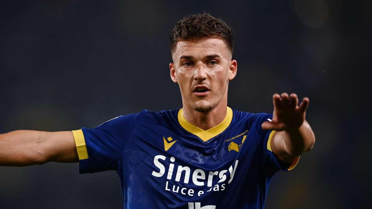Il Modena vuole rinforzarsi in vista del Napoli: spunta un trequartista del Verona 