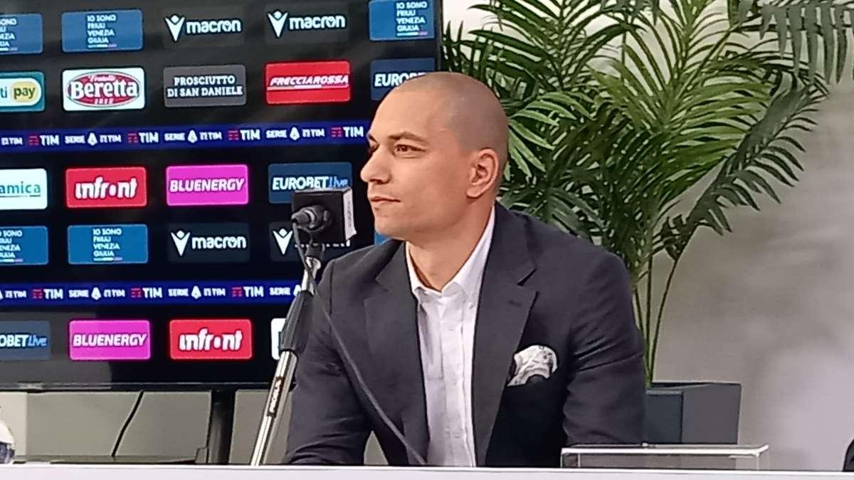 Napoli-Udinese, la gara di Inler: "Che emozione tornare al Maradona! Ecco i miei ricordi azzurri"