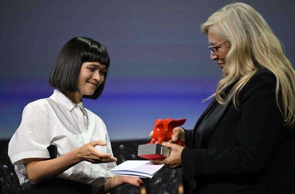 Festival di Venezia, “Short Summer" di Nastia Korkia vince il premio “Luigi De Laurentiis”