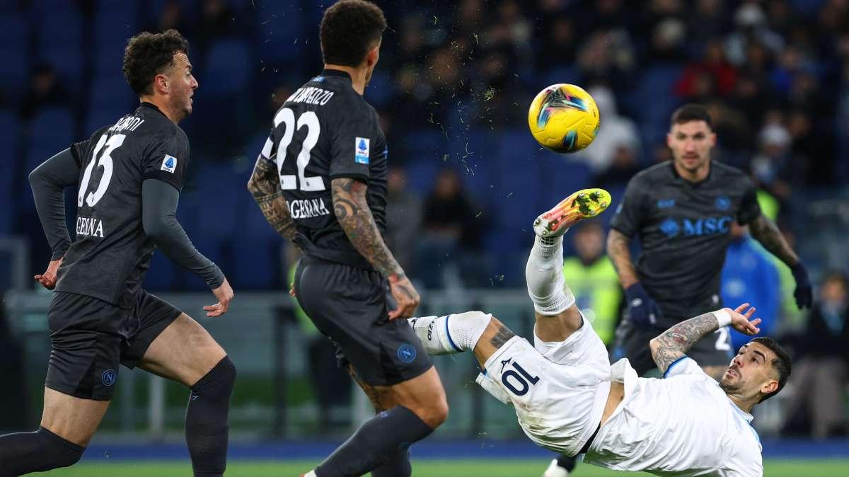 Repubblica - A Conte va dato un merito, ma il Napoli sta diventando un re nudo