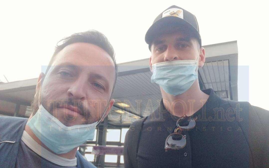 FOTO TN - "Arek, non andare alla Juve": la reazione di Milik alla richiesta di un tifoso