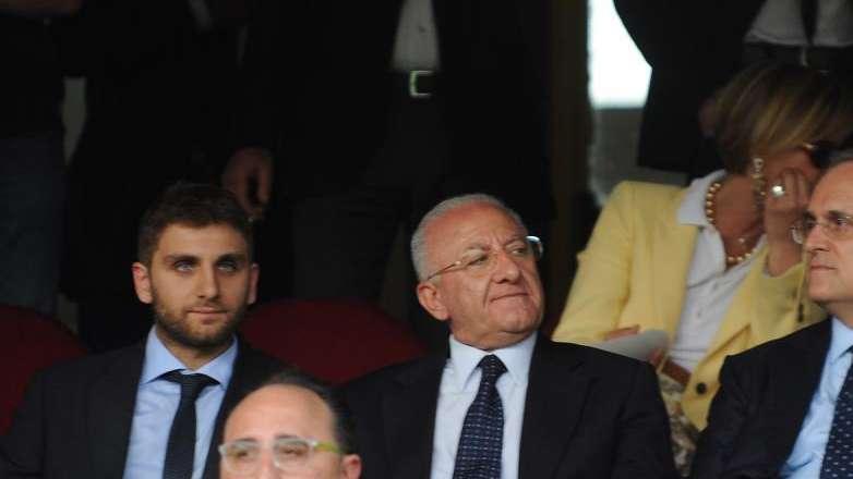 Il Diario di Minervini - Il lanciafiamme di De Luca e l'Italia che infanga Ascierto