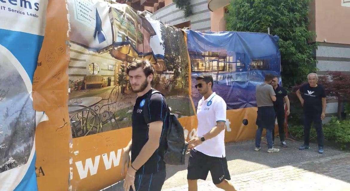 VIDEO - Il Napoli lascia Dimaro: le immagini della partenza