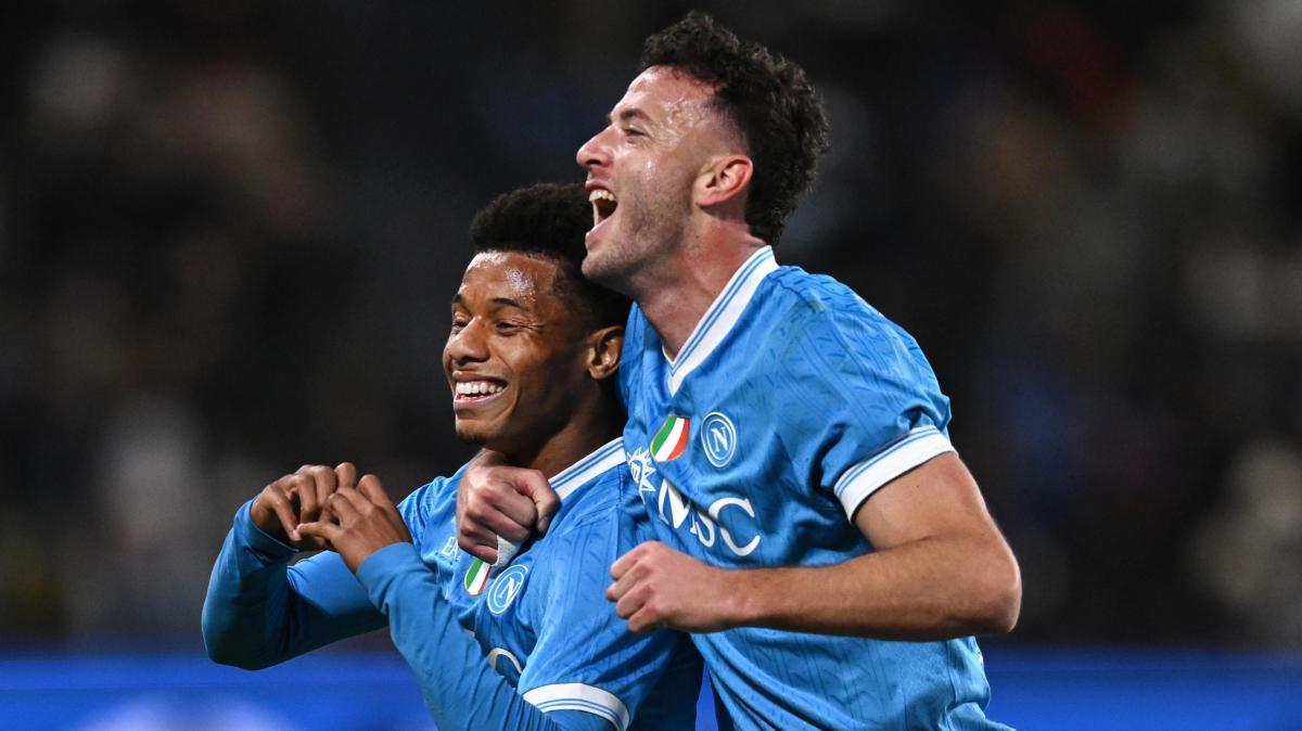 Calciomercato Napoli, anche Neres in bilico? ADL ha pronta l'alternativa