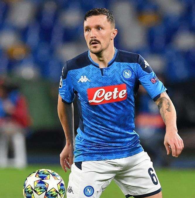 Mario Rui unica certezza a sinistra, ma oltre a Ghoulam ci sono 4 soluzioni "tampone"