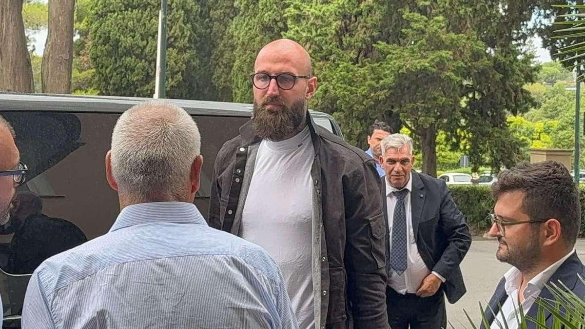Milinkovic-Savic è arrivato a Villa Stuart: iniziate le visite mediche, poi l'annuncio