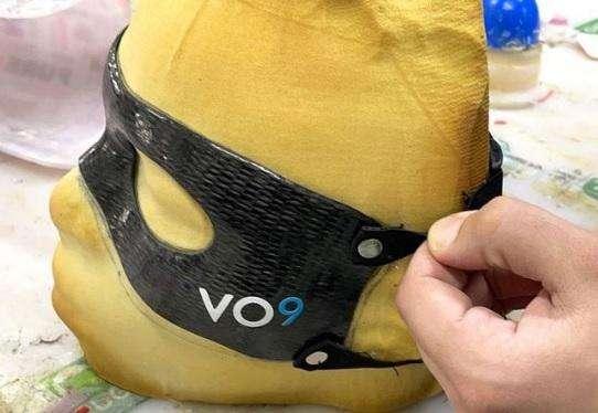 Dott. Ruggiero: "Nuova maschera Osimhen più performante. In produzione un'altra con lo scudetto"
