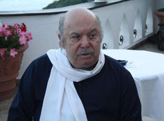 Lino Banfi: "Ho cominciato a Napoli, i napoletani ce li ho dentro al sangue"