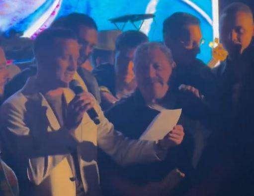 Il commovente addio di Zielinski a Napoli: "Siete straordinari, ho imparato ad amarvi. Grazie per non avermi offeso per la mia decisione"