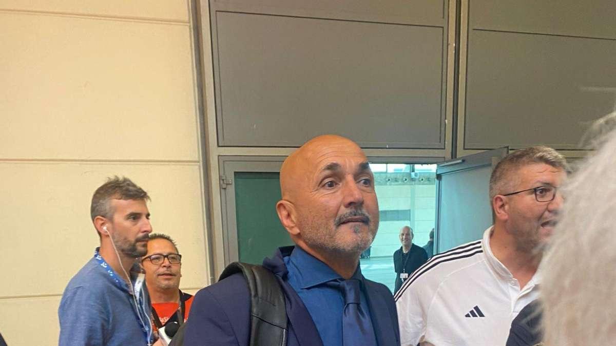 FOTO - Spalletti arriva alla 'The Coach Experience' di Rimini: ritirerà un altro premio