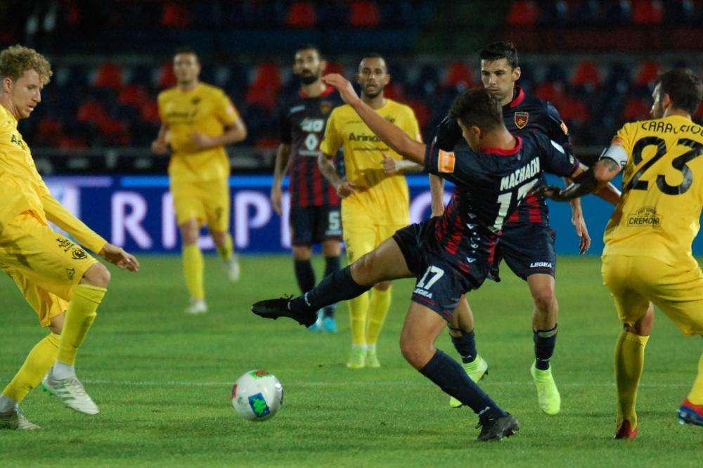 Machach salva il Cosenza: l'azzurrino firma il pareggio dei calabresi a Venezia
