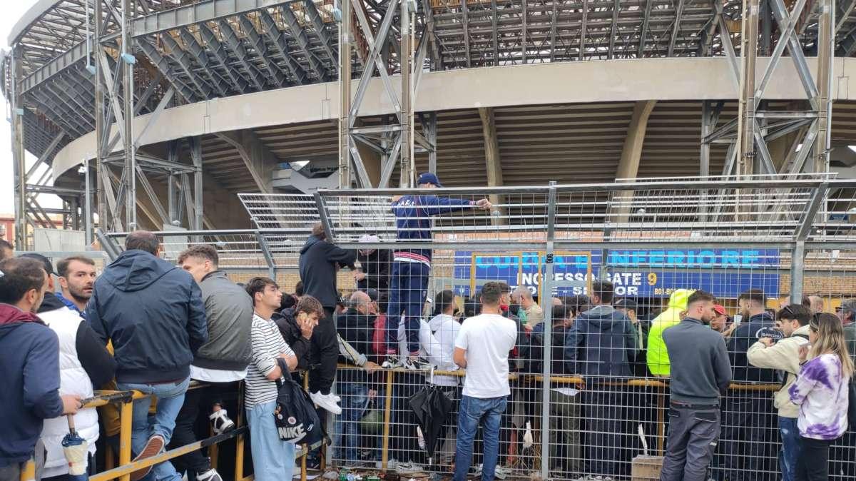 Caos per biglietti Ajax, resp. Ticketone chiarisce: "SSCNapoli non responsabile"