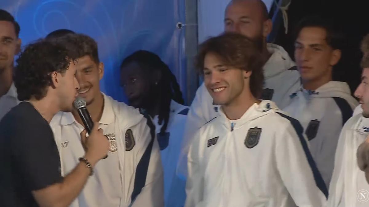 Vergara sul rinnovo con il Napoli: "Sono onorato e soddisfatto"
