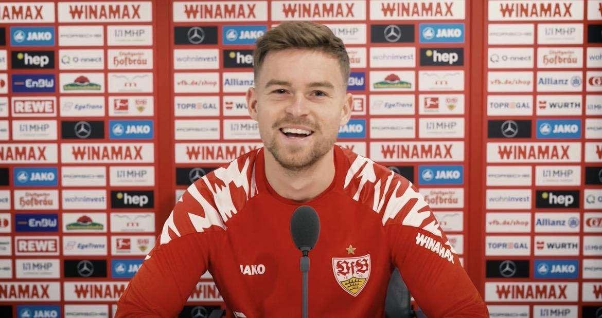 Calciomercato Napoli, torna di moda Mittelstadt! Primi contatti per il terzino dello Stoccarda