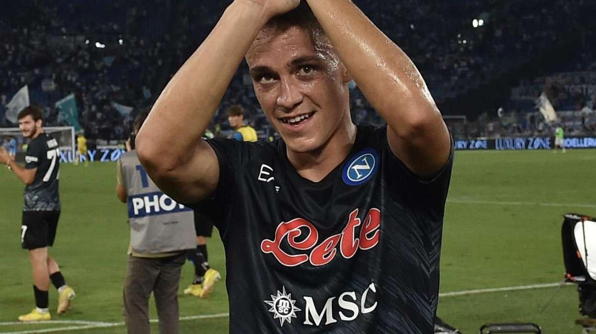Ajax-Napoli 1-6, le pagelle: lezione di calcio! Raspa incanta l'Europa, Lobo-Anguissa mostruosi ed i falli non fermano Kvara