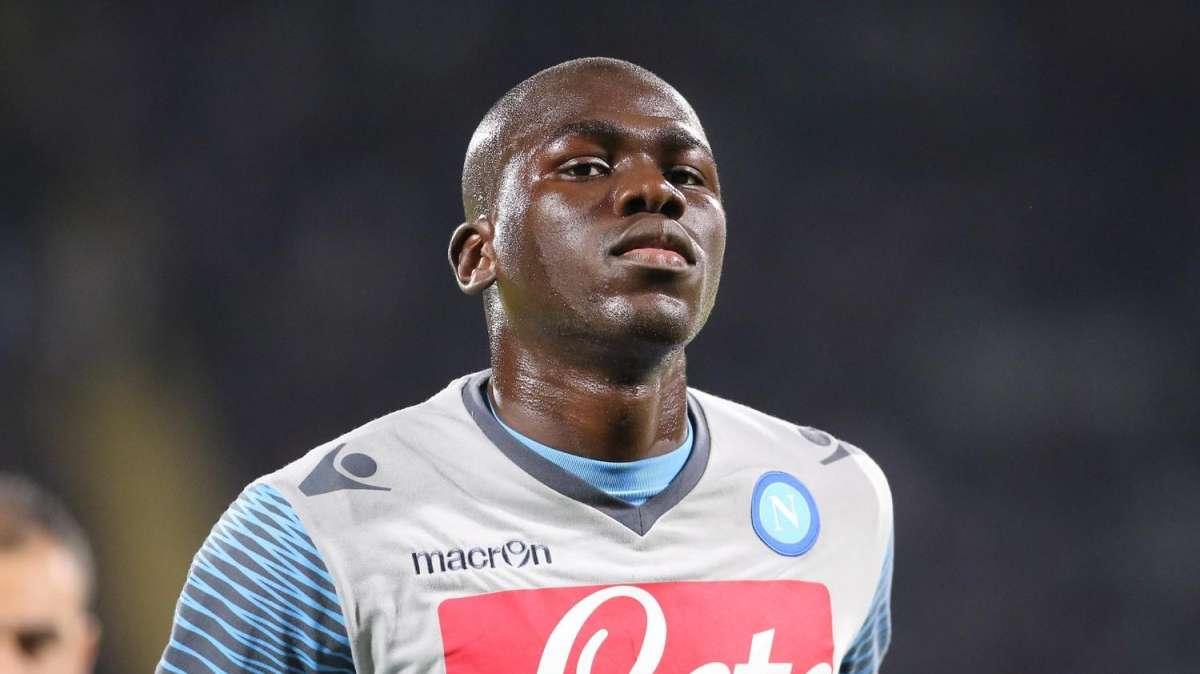 Giudice Sportivo: un turno di stop a Koulibaly e 15mila euro di multa alla Samp per cori razzisti